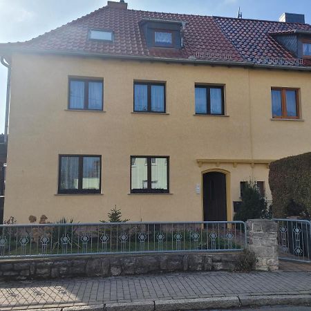 Ferienwohnung Familie Klingohr Ерфурт Екстериор снимка