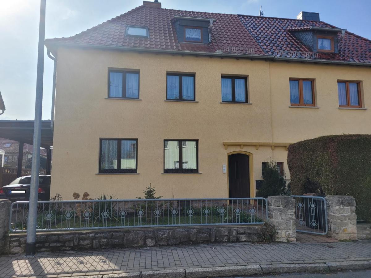 Ferienwohnung Familie Klingohr Ерфурт Екстериор снимка